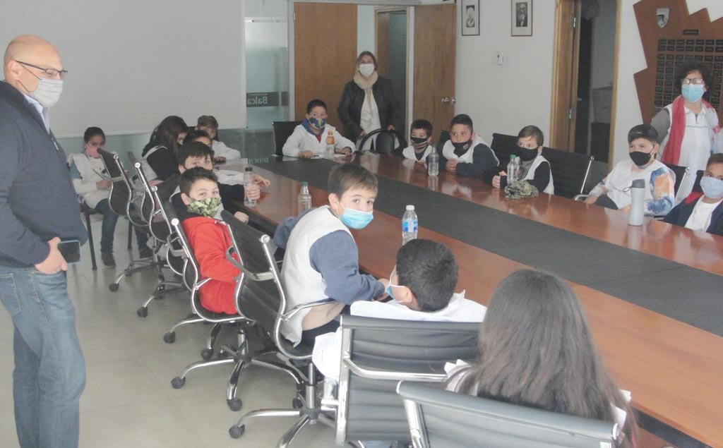El Intendente recibió a alumnos