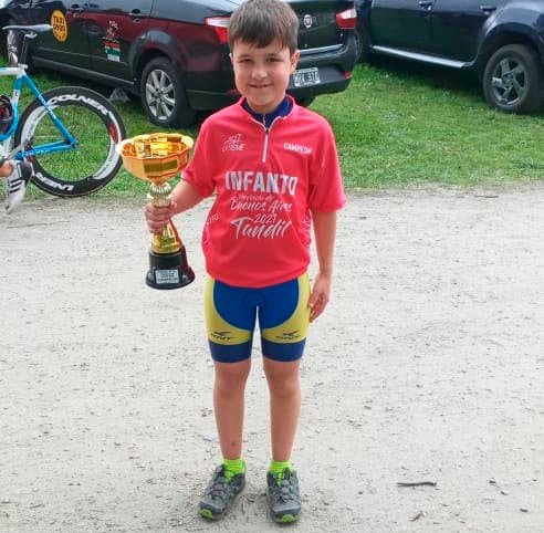Francisco Ale, campeón provincial de ciclismo infanto juvenil