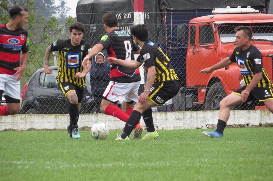 En el “Antonio Cerono”, Sportivo  Trabajo superó a Amigos Unidos
