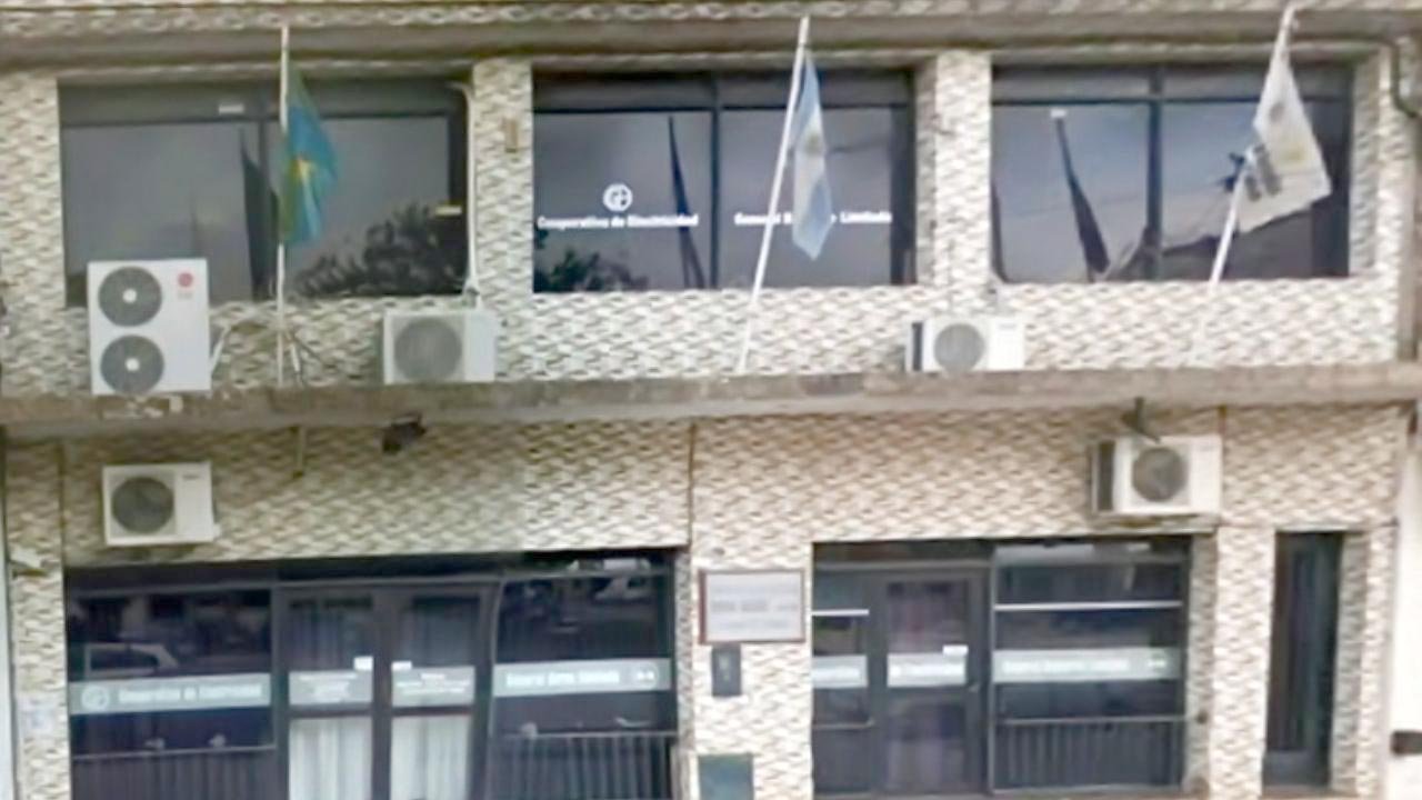 Ratificó la Cooperativa de Electricidad su postura de continuar en la "Mesa de diálogo"