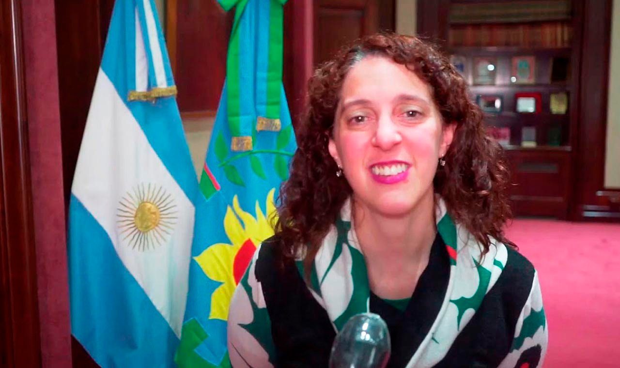 La ministra Jésica Rey dijo que Reino "suelta palabras sin justificativo"