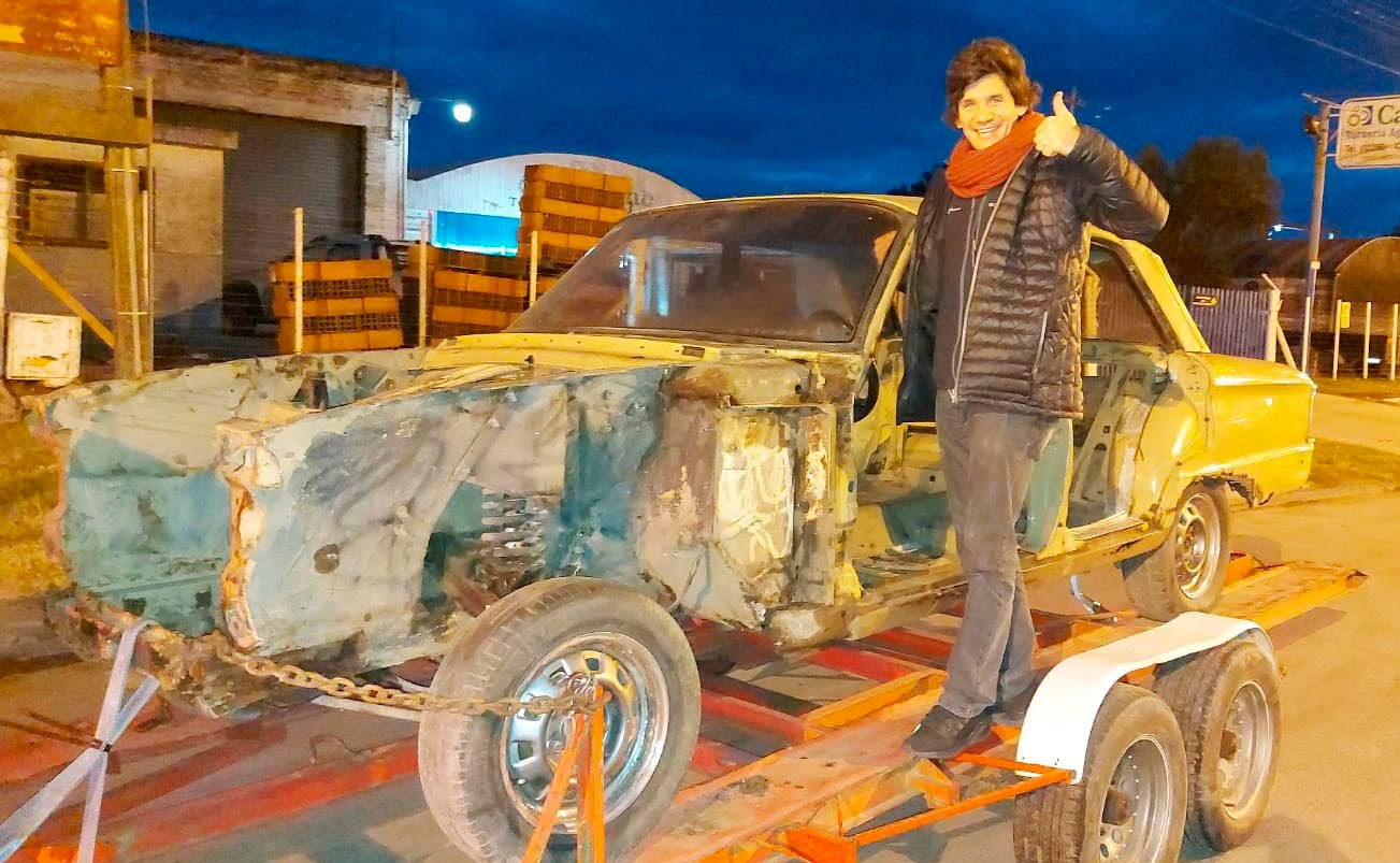 Calamante vendió el Fairlane y armará otro Falcon