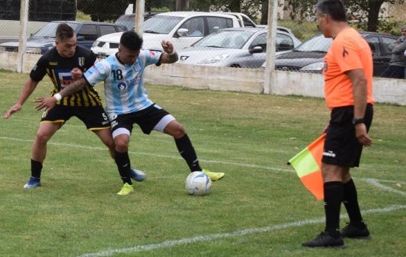 Tras vencer a Sportivo, Racing es el primer finalista