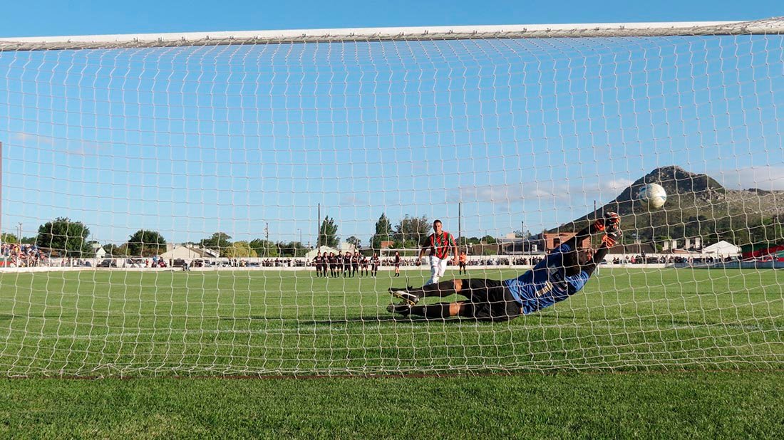 Ferroviarios fue eficaz en los penales y jugará la  final ante Racing