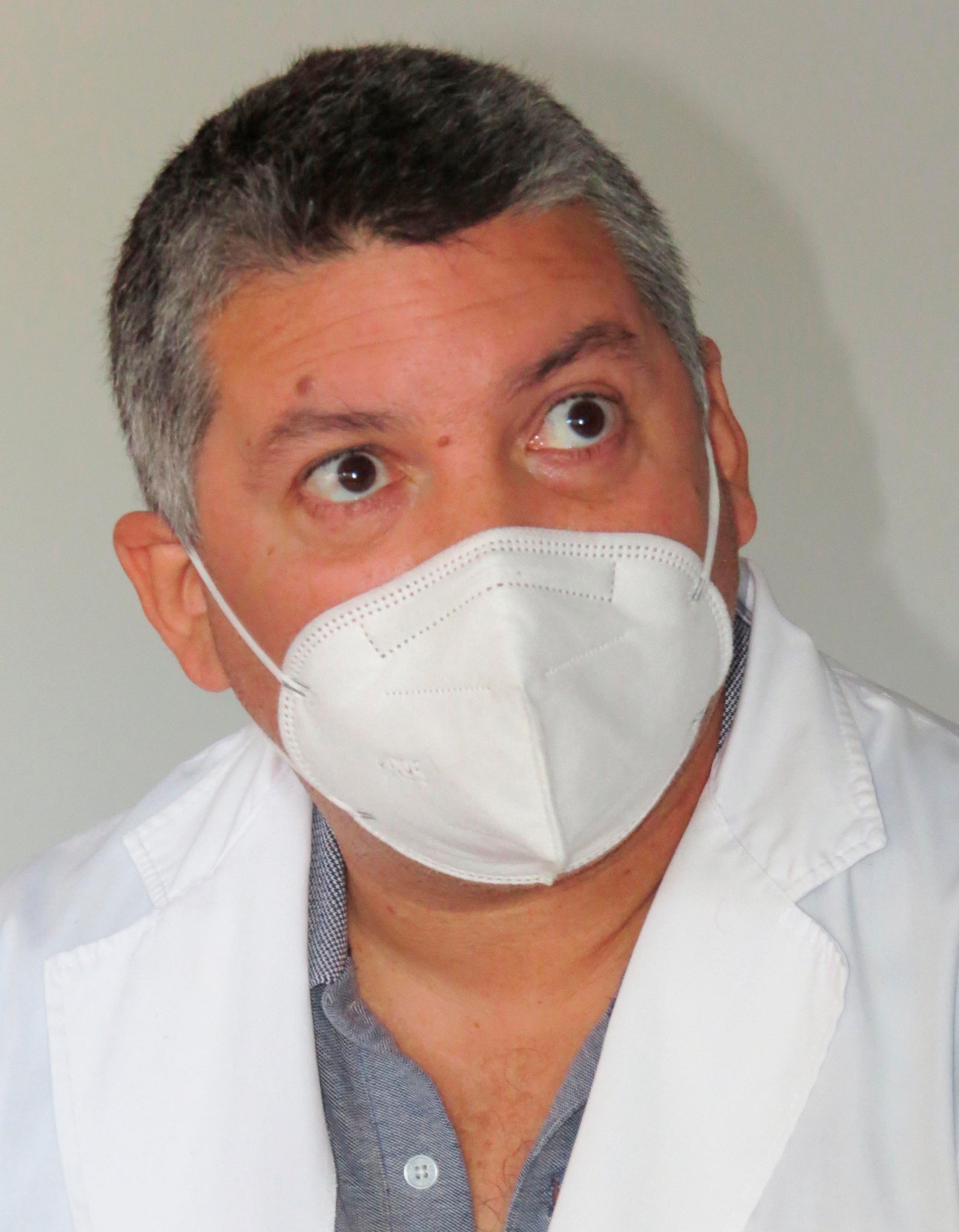 “No hemos llegado al pico por  lo que vamos a tener más casos”