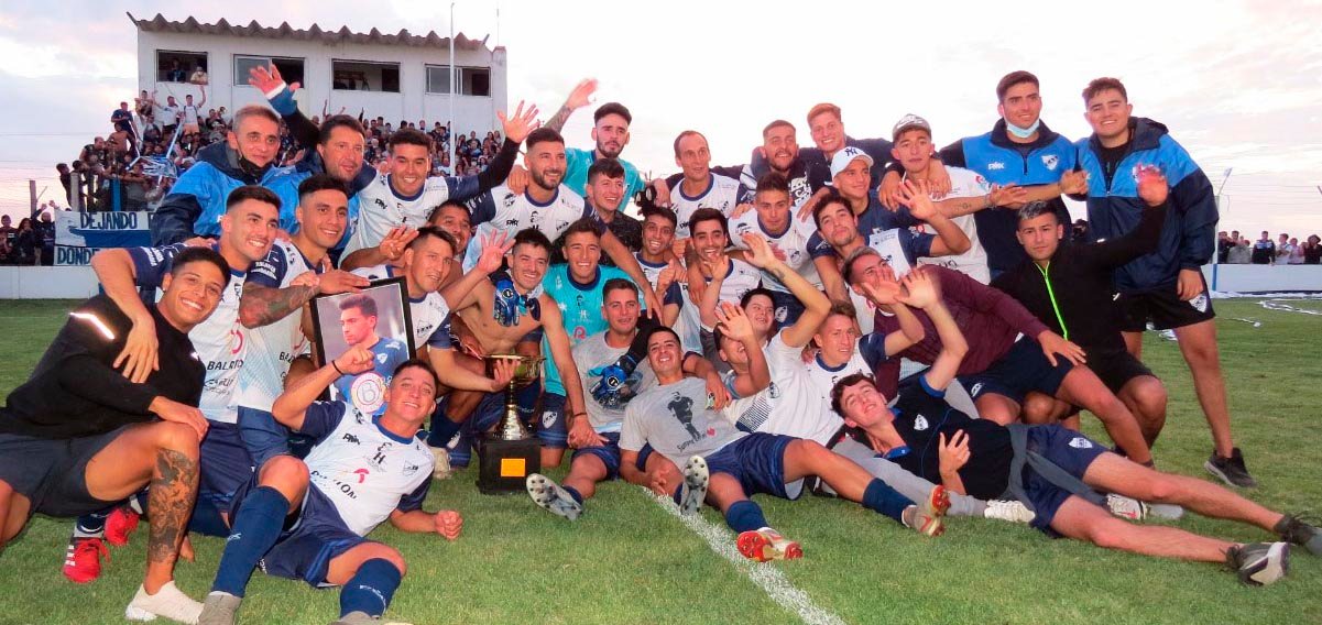 Facundo Charmelo se consagró campeón junto a Independiente de San Cayetano