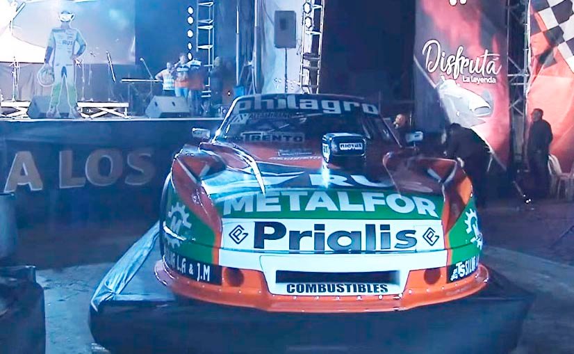 Jonatan Castellano presentó la “Naranja Mecánica”