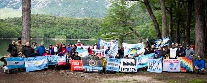 Repudian agresión al balcarceño Franco Chiappero que marcha al lago Escondido