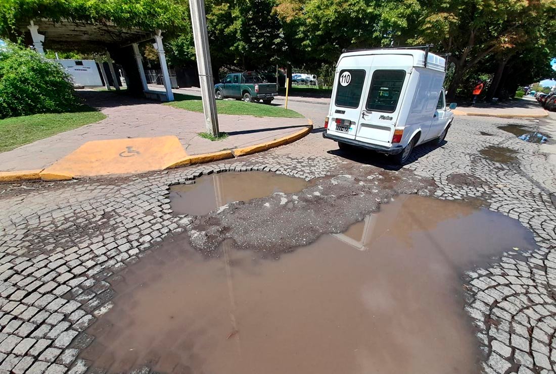 Preocupación por el avanzado deterioro que presentan algunas calles de la ciudad