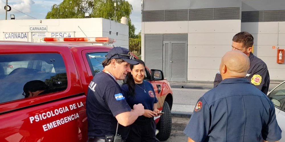 Dos bomberos balcarceños viajaron  a Corrientes para brindar asistencia