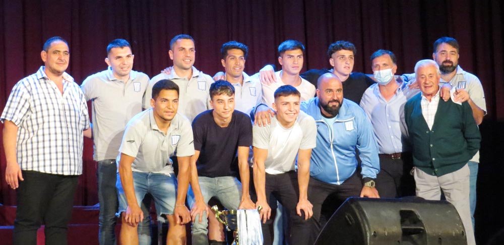 Después de dos años, el fútbol tuvo nuevamente su fiesta