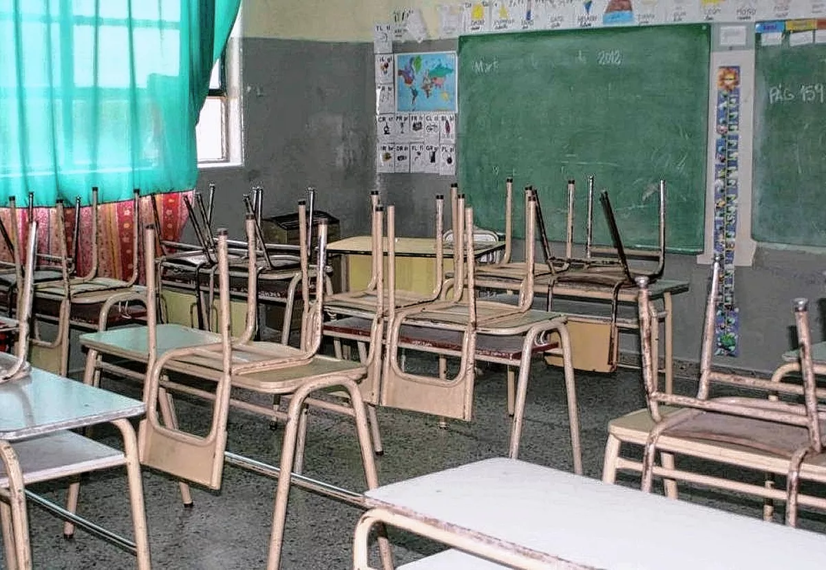 Enojo de padres por la falta de gas en edificio escolar