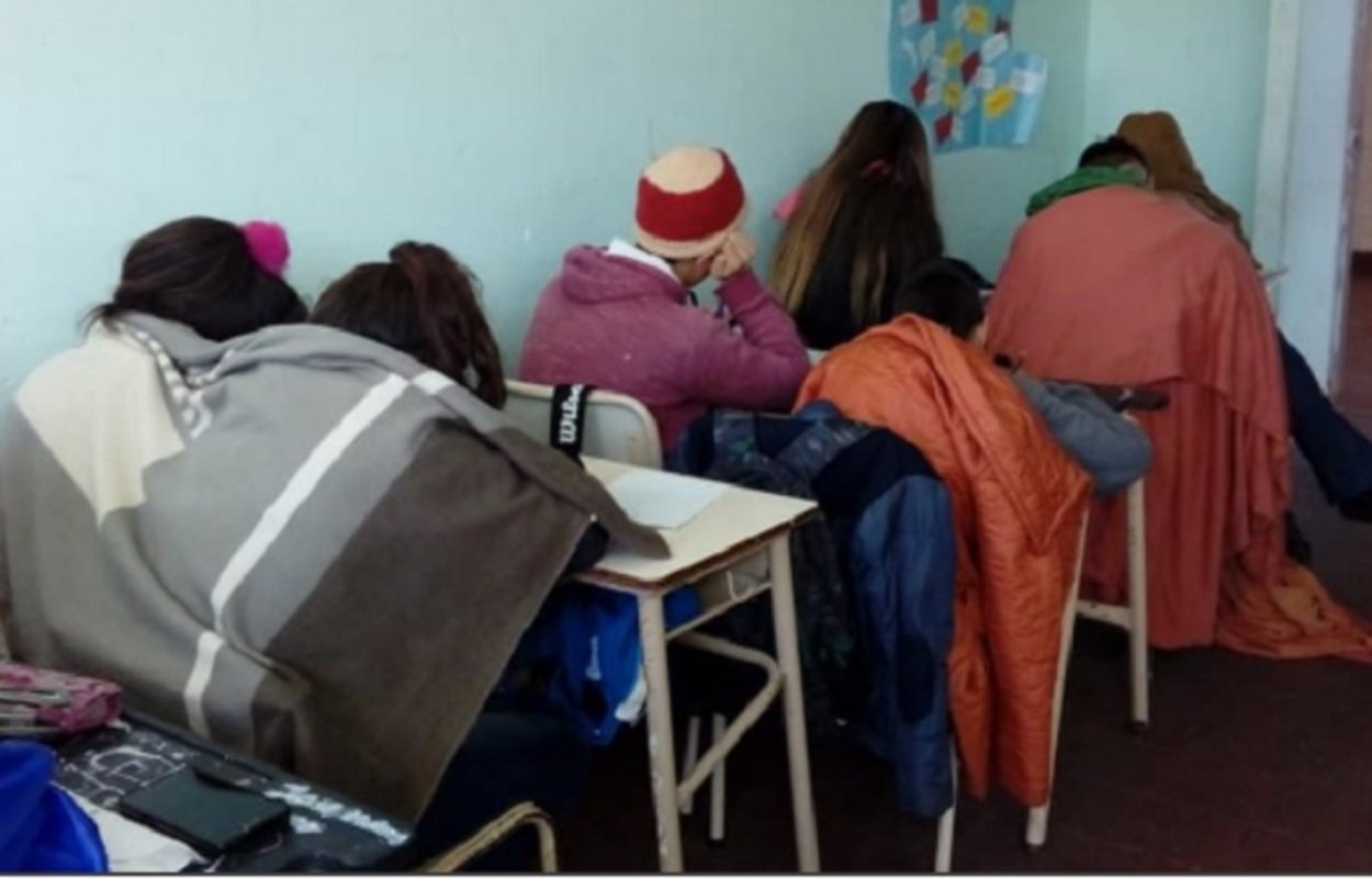 Se trabaja a contrarreloj para garantizar la conexión de gas en las escuelas del distrito