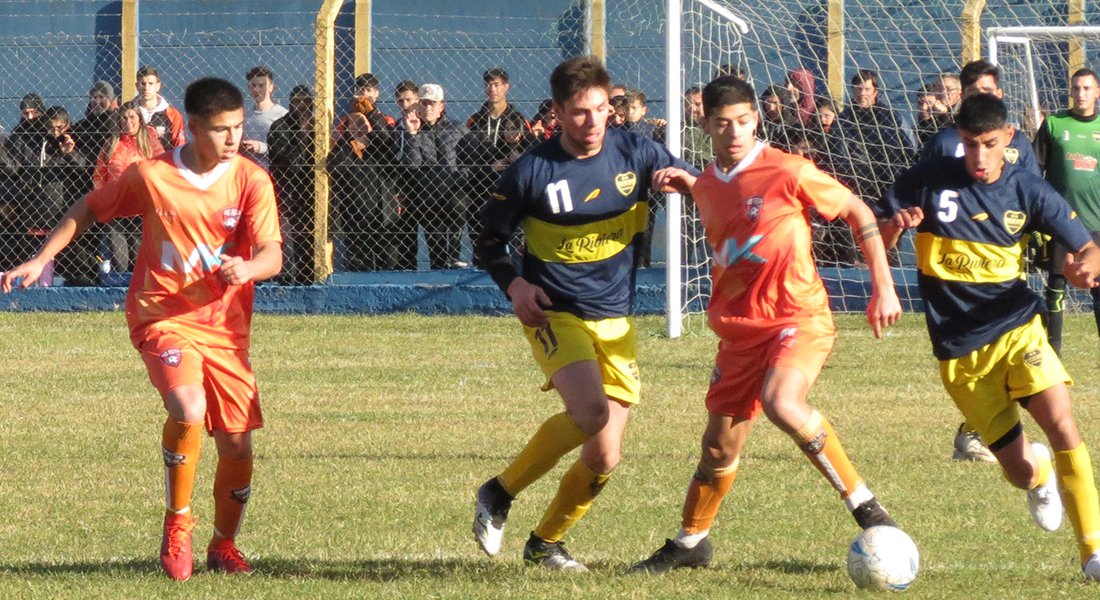 Boca no pudo acortar distancias con el líder