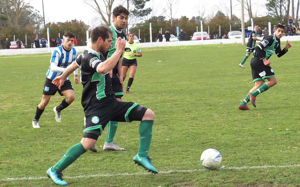FC Agrarias se llevó una victoria clave en el  "Juan Carlos Gentile"