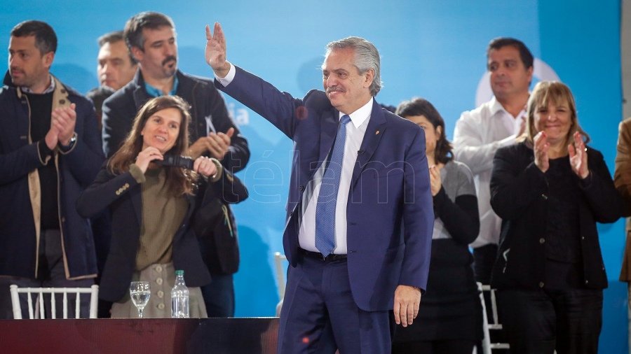 Alberto Fernández apuntó contra los que "especulan con una devaluación para vender lo que tienen que vender"