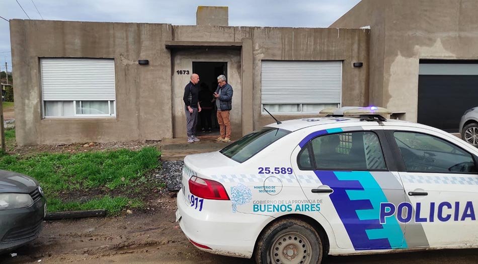 Robaron en dos  viviendas en ausencia de sus moradores
