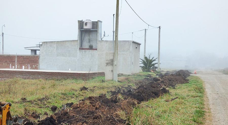 Continúa la obra de  extensión de la red de agua