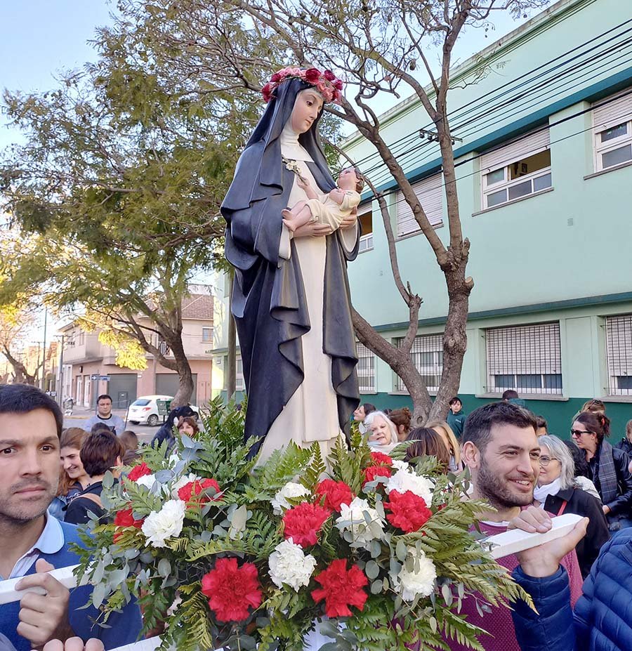 Peregrinación y misa en honor a Santa Rosa de Lima