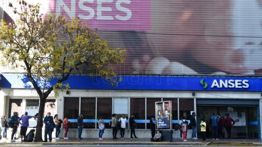 El Gobierno pagará un refuerzo en las asignaciones familiares a los sectores de menores ingresos
