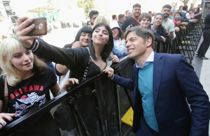 Kicillof anunció la ampliación del boleto estudiantil universitario a distritos del interior bonaerense
