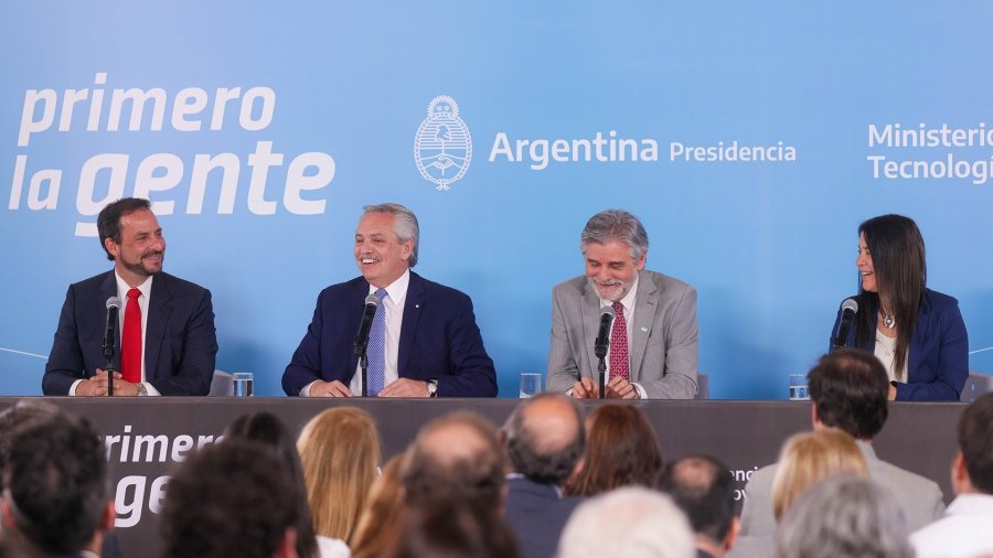 El Presidente anunció que el presupuesto para Ciencia y Tecnología será de 500 mil millones