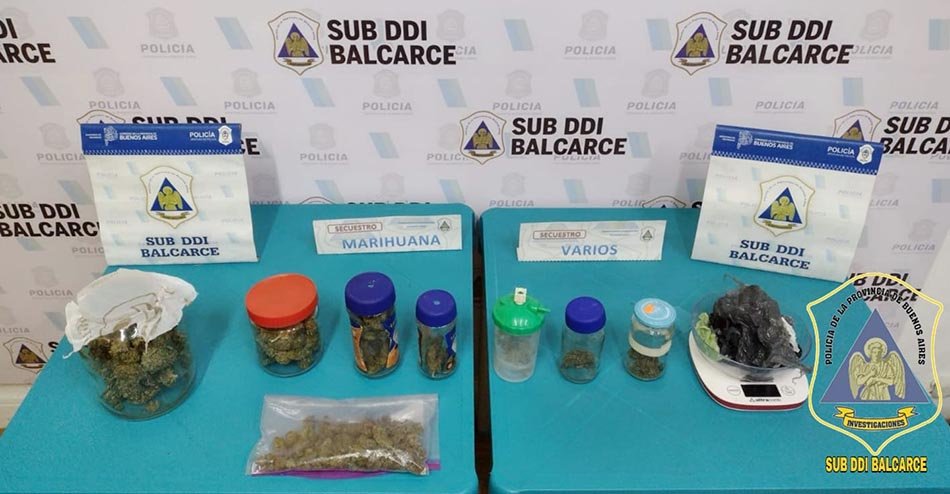 Lo allanaron por robo y descubrieron que vendía droga