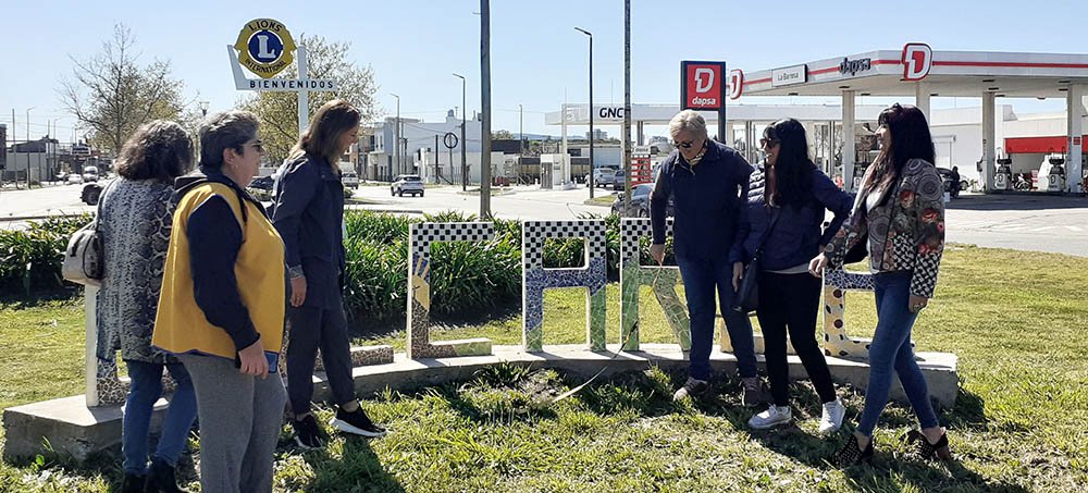 Se inauguró mural en avenidas Centenario y Pueyrredón
