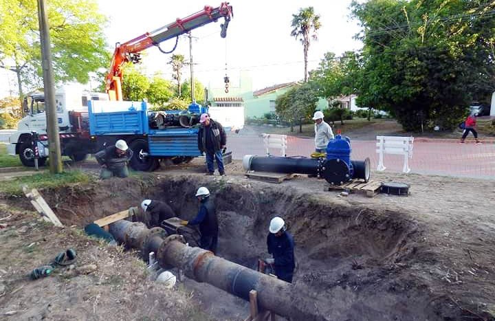 Comienza la reparación del tanque de agua