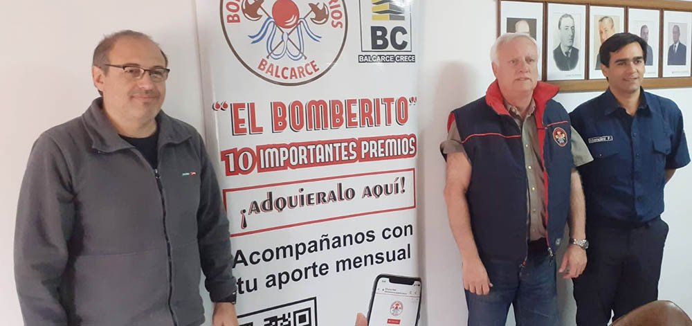 Se lanzó "El Bomberito"