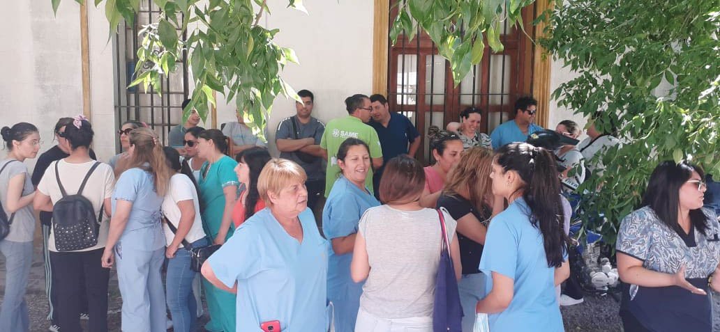 Trabajadores de la  Salud reclamaron por los “feriados verdes”
