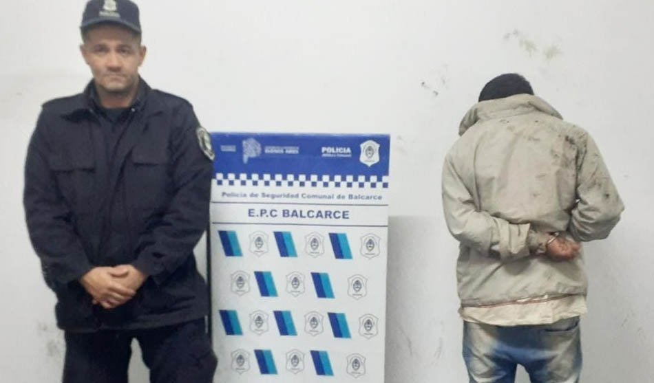 Un detenido por daños y  amenazas de muerte en un bar