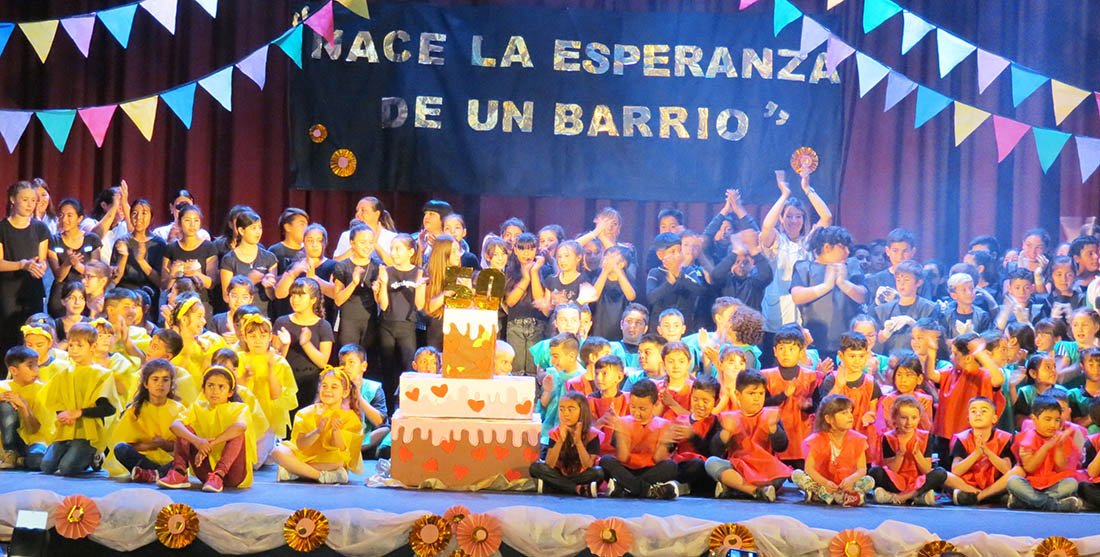 La Escuela Nº 45 festejó sus 50 años con múltiples actividades y una emotiva ceremonia