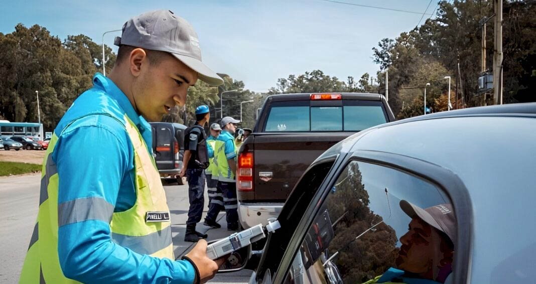 Alcohol Cero: en la provincia de Buenos Aires ya no se puede tomar nada si se maneja un vehículo