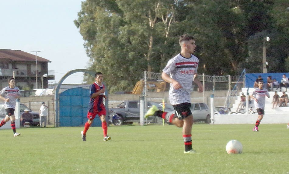 San Lorenzo logró una agónica victoria ante Amigos Unidos