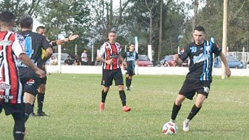 A poco del final, Racing derrotó a San Agustín