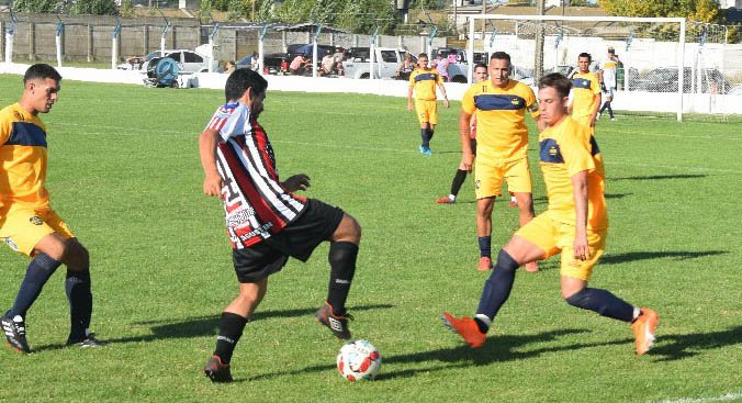 Justo reparto de puntos entre San Agustín y Boca