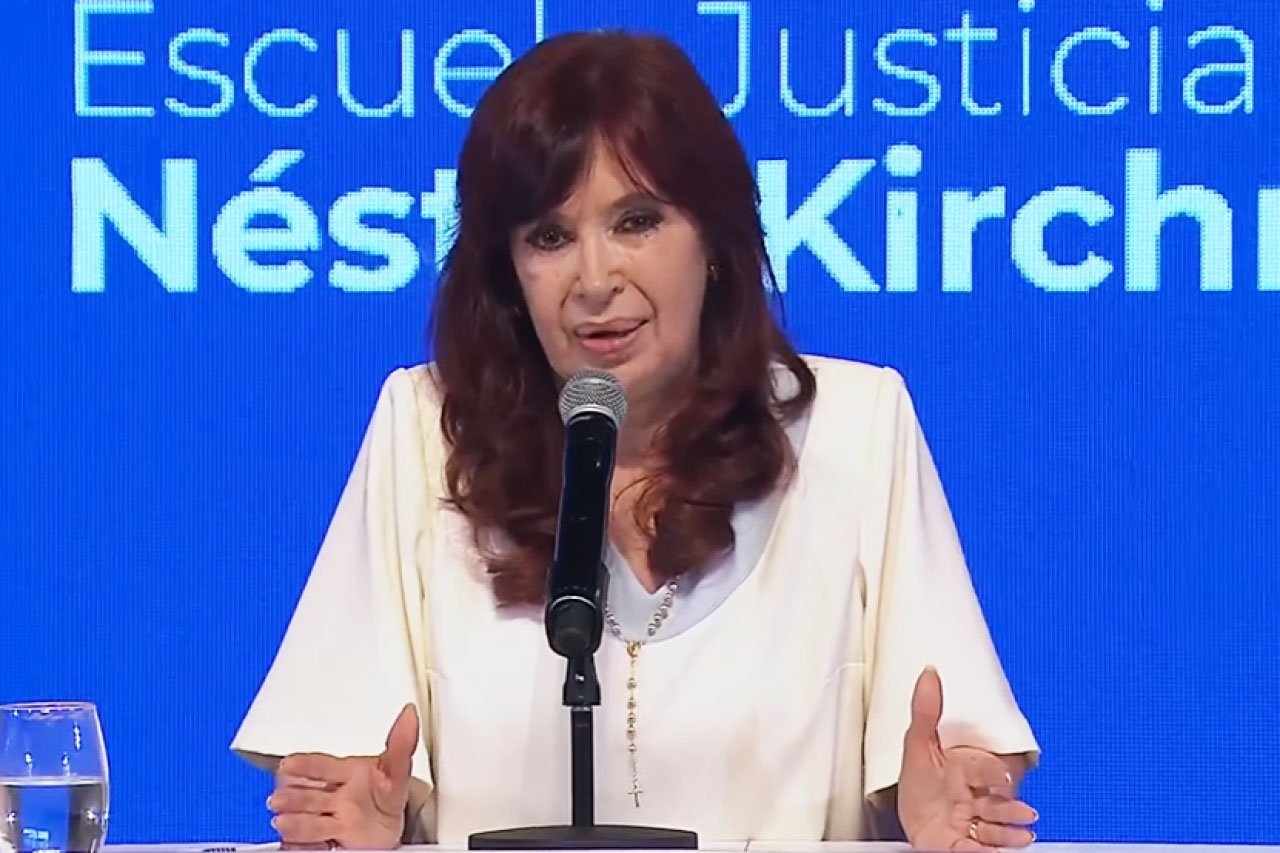 Cristina Fernández pidió revisar el acuerdo con el FMI y apuntó contra Javier Milei