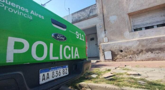 Femicidio en Azul: mató a balazos a su exmujer policía delante de sus tres hijos y se suicidó