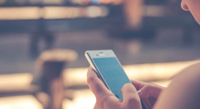 Advierten sobre una web falsa para consultar el padrón que solicita datos de tarjetas de crédito