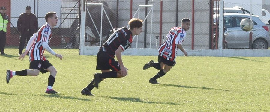 San Manuel venció a San Agustín y sigue avanzando