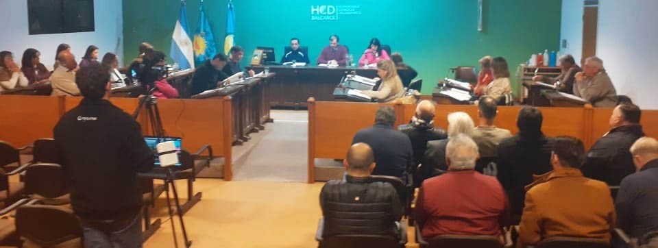 Una sesión con críticas, en modo campaña y que tuvo de todo en el Concejo Deliberante