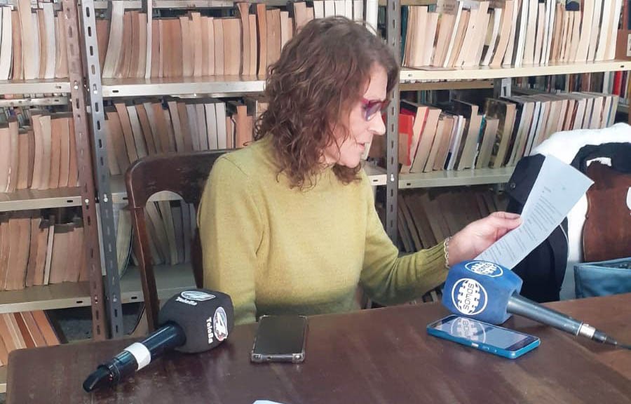 La biblioteca "Pizzurno" "se encuentra en una situación económico-financiera crítica"