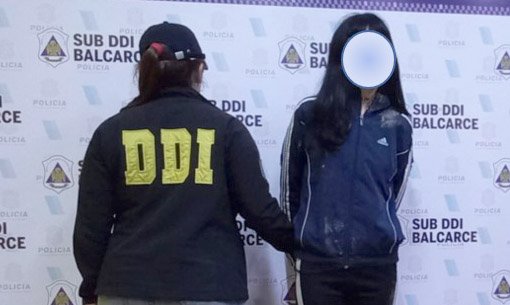 Joven es detenida por robo a jubilado