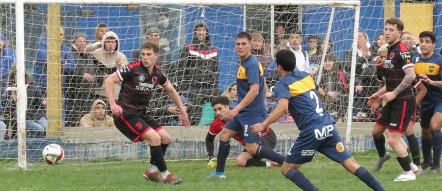 Con lo justo y sufriendo hasta el final,  Boca Juniors se impuso ante San Manuel