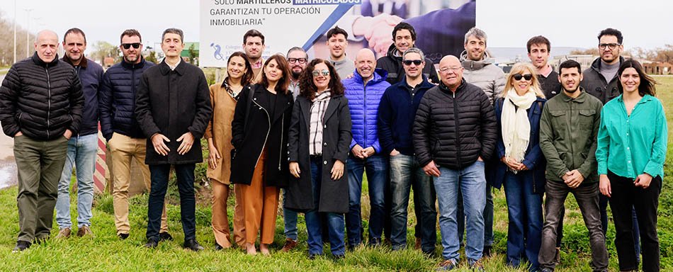 Celebración, distinciones por trayectoria y unión profesional