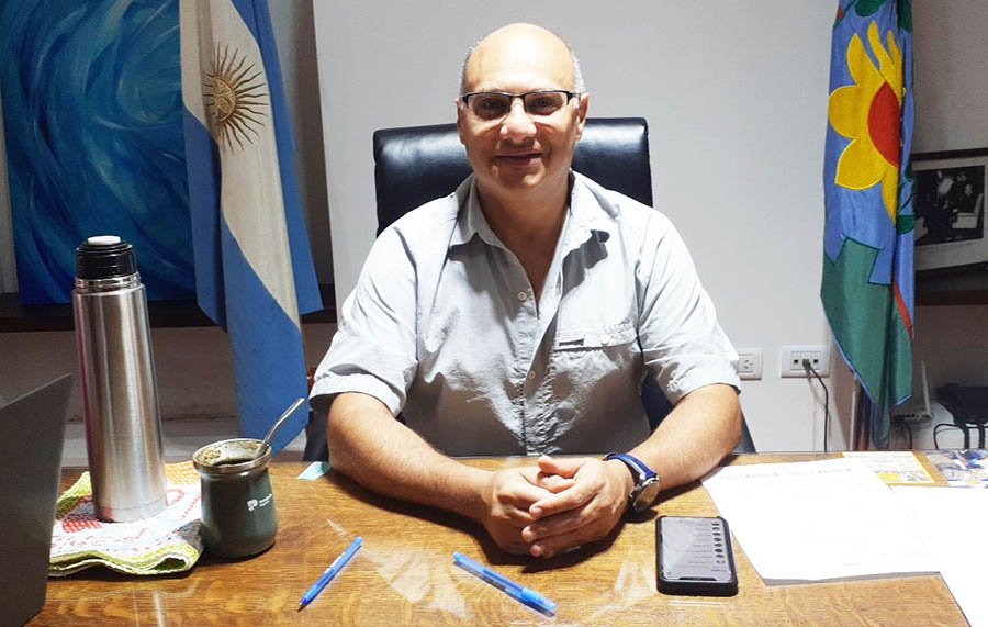 Reino: "estamos administrando una crisis"