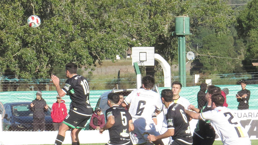 Por la mínima Sportivo venció a FC Agrarias