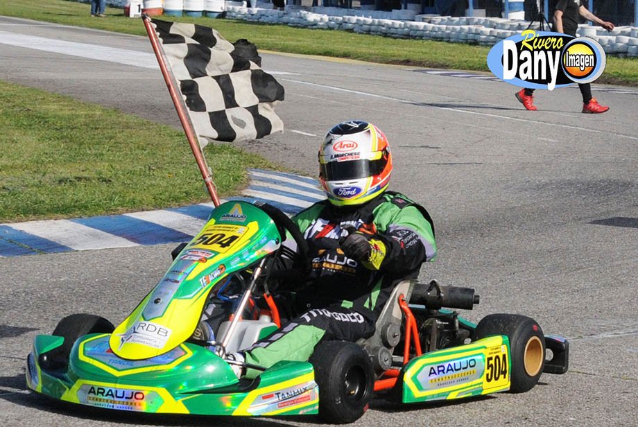 Karting: «Tito» Godoy ganó y se acercó en el torneo