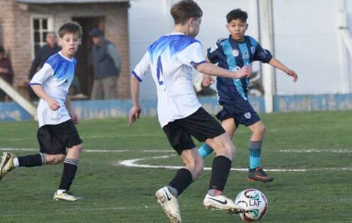 La Sub 13 no lo pudo aguantar y cayó ante Ayacucho
